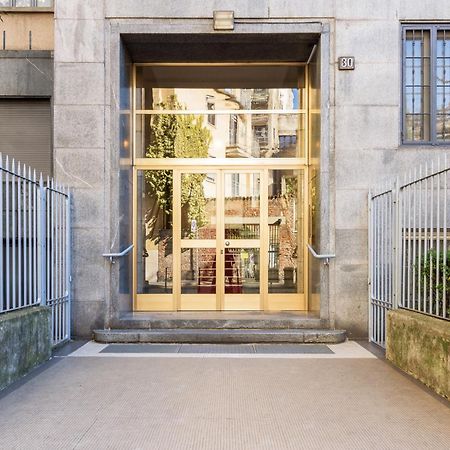 Luxury 4 Bedrooms Apartments Close To Duomo Milão Exterior foto