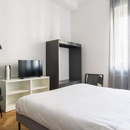 Luxury 4 Bedrooms Apartments Close To Duomo Milão Exterior foto