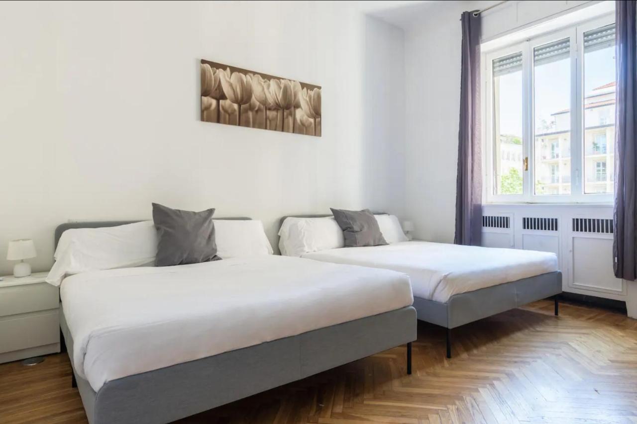 Luxury 4 Bedrooms Apartments Close To Duomo Milão Exterior foto