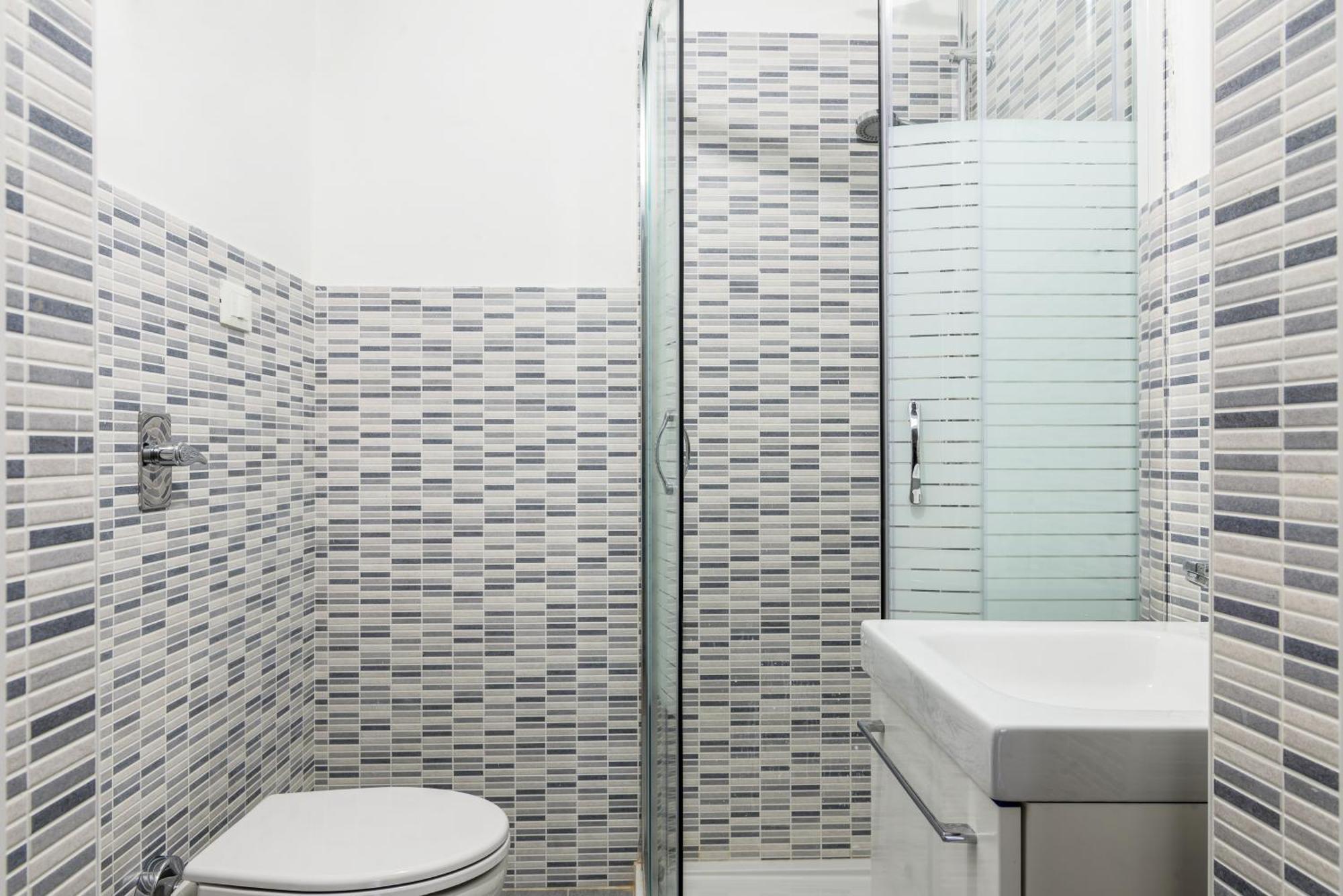 Luxury 4 Bedrooms Apartments Close To Duomo Milão Exterior foto